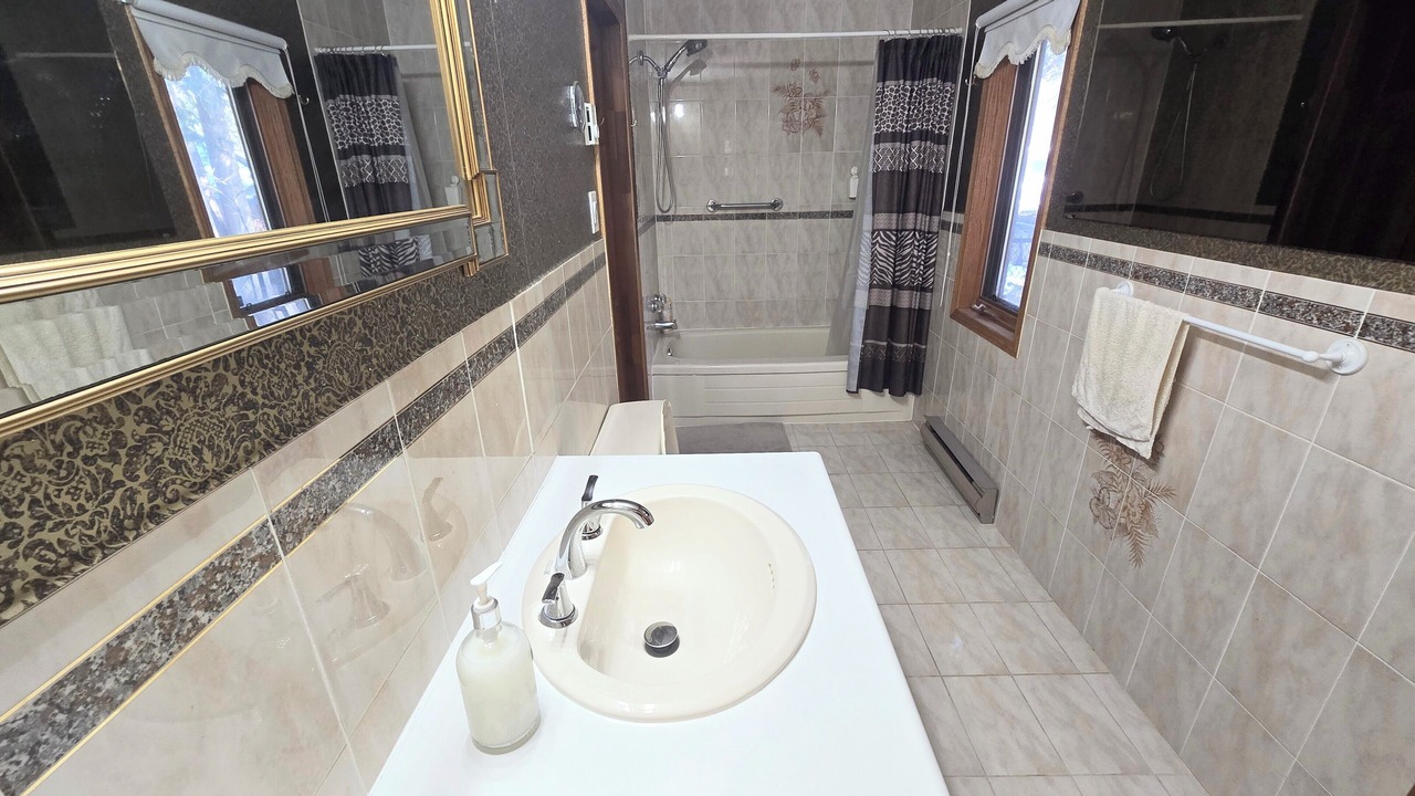 Photo of Bathroom in Caledon