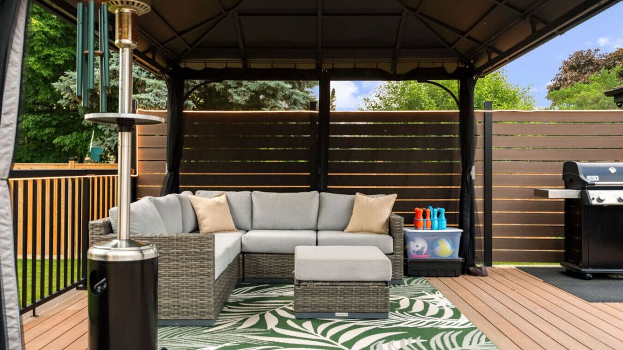 Photo of Patio Balcony in Niagara Falls