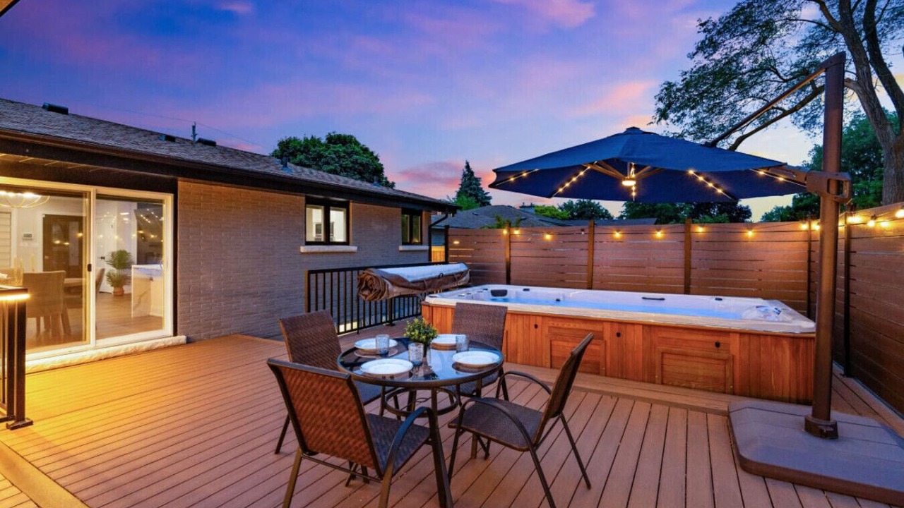 Photo of Patio Balcony in Niagara Falls