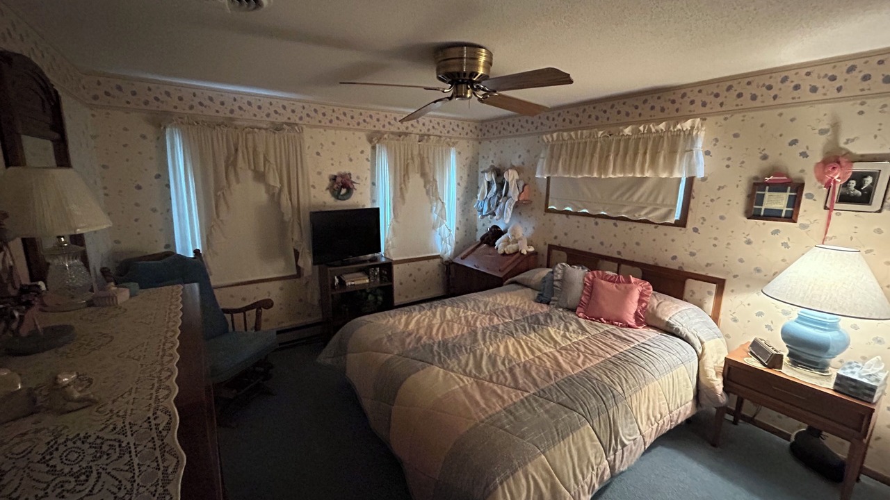 Photo of Bedroom in Sturgeon Lake