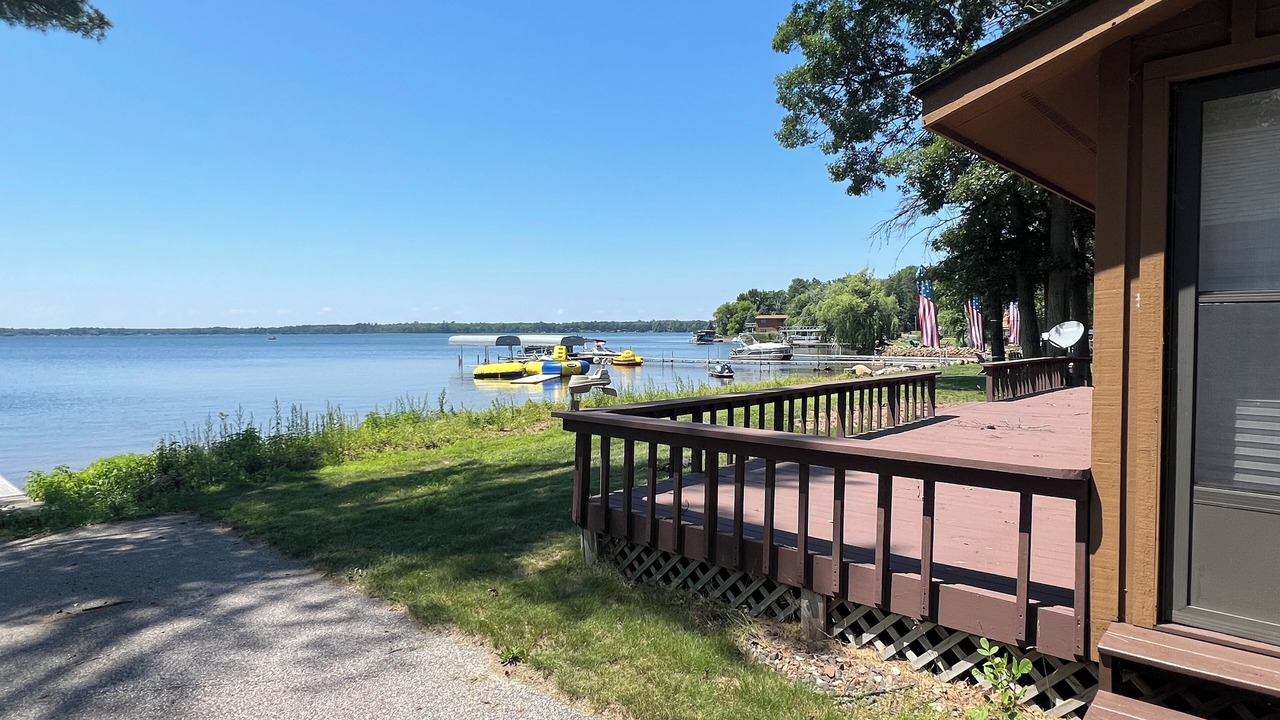 Photo of Patio Balcony in Sturgeon Lake