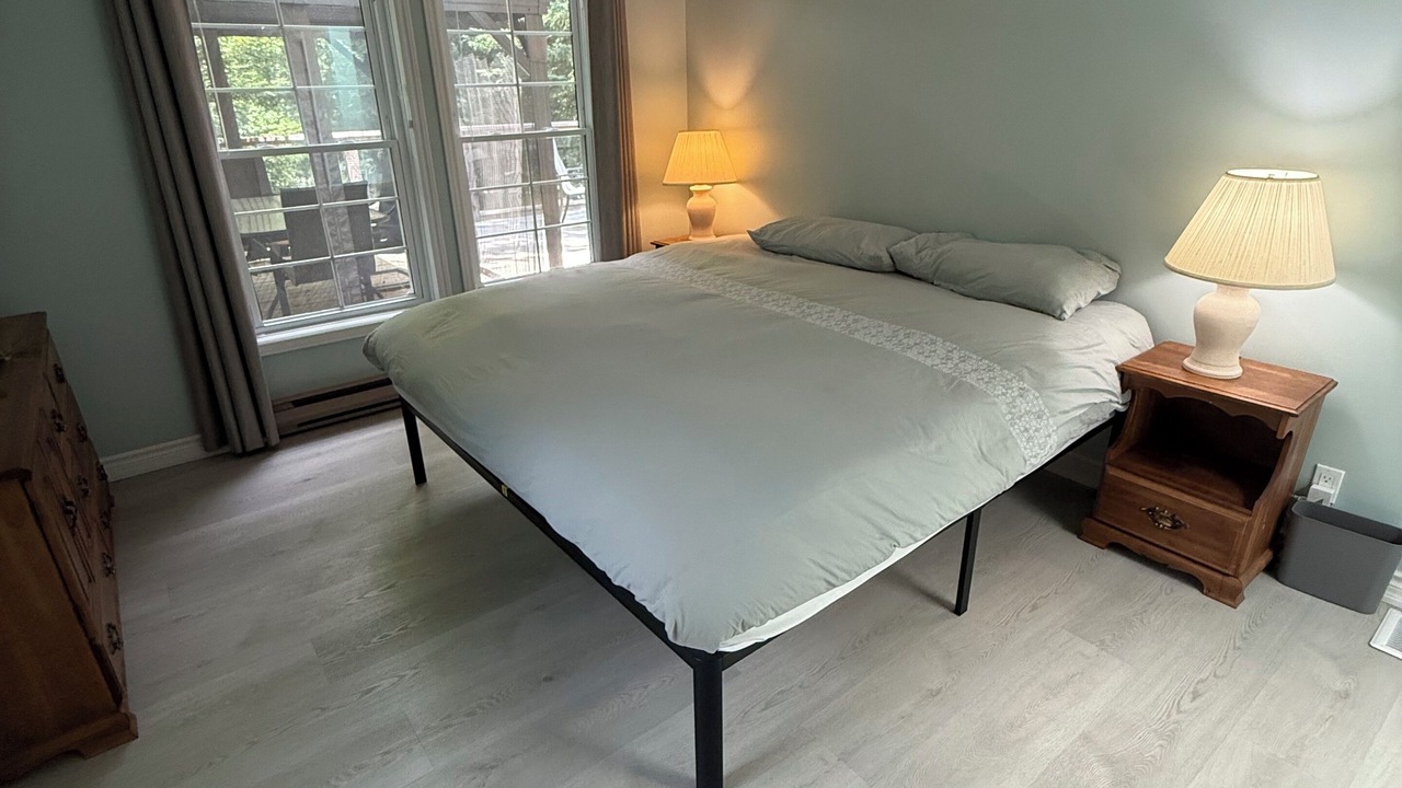 Photo of Bedroom in Baysville