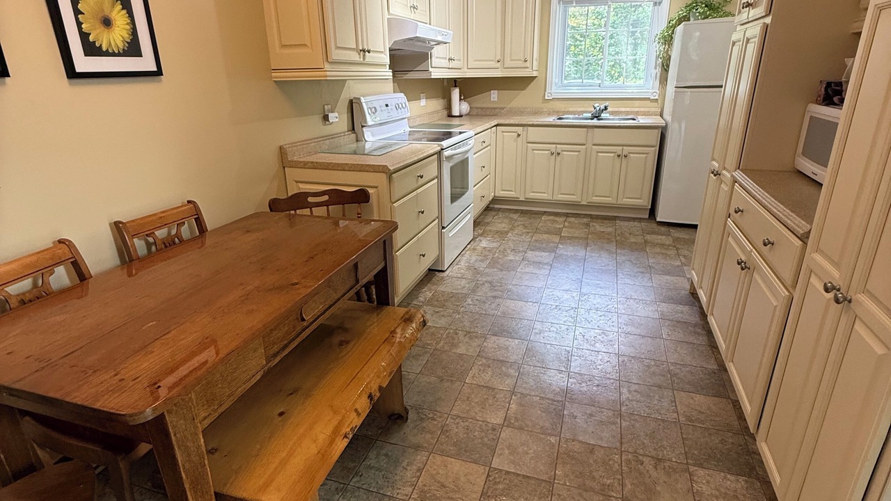 Photo of Kitchen in Baysville