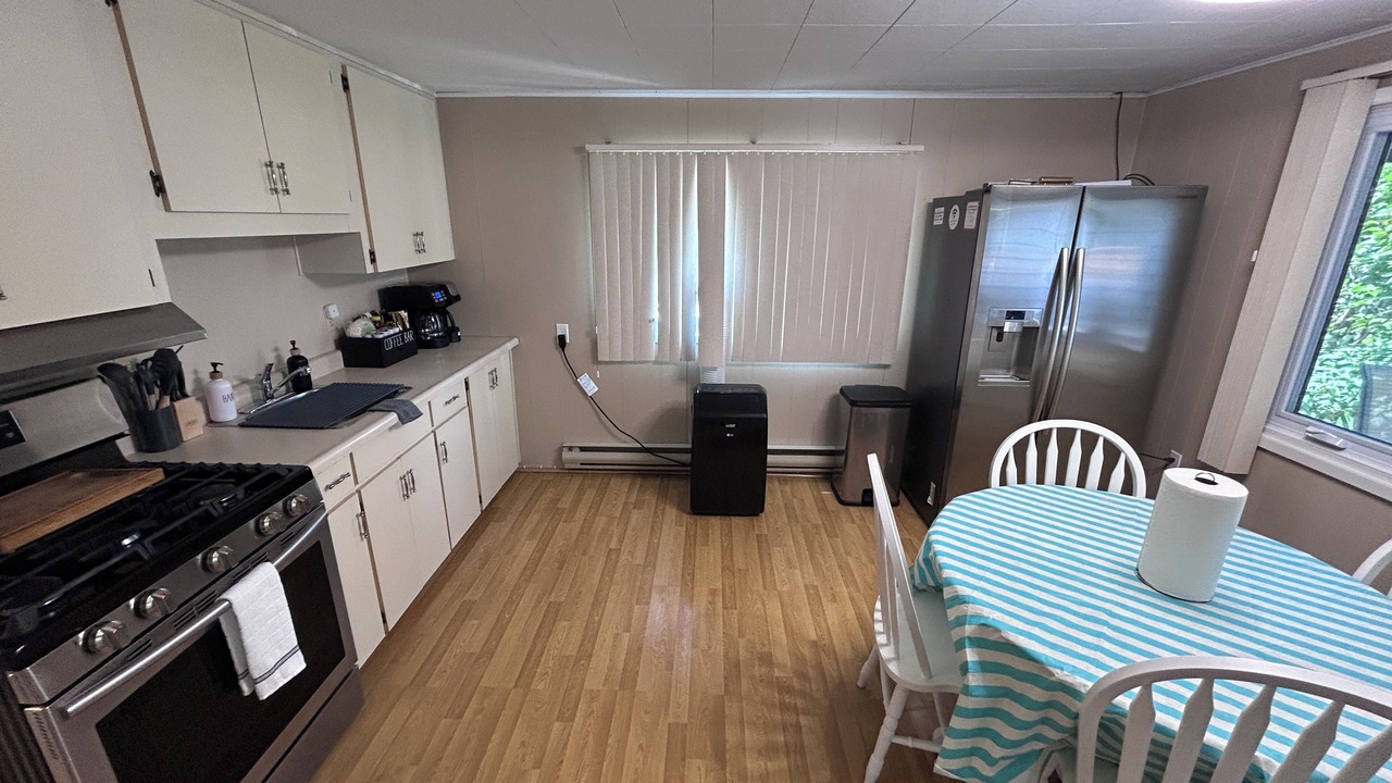 Photo of Kitchen in Chatham-Kent