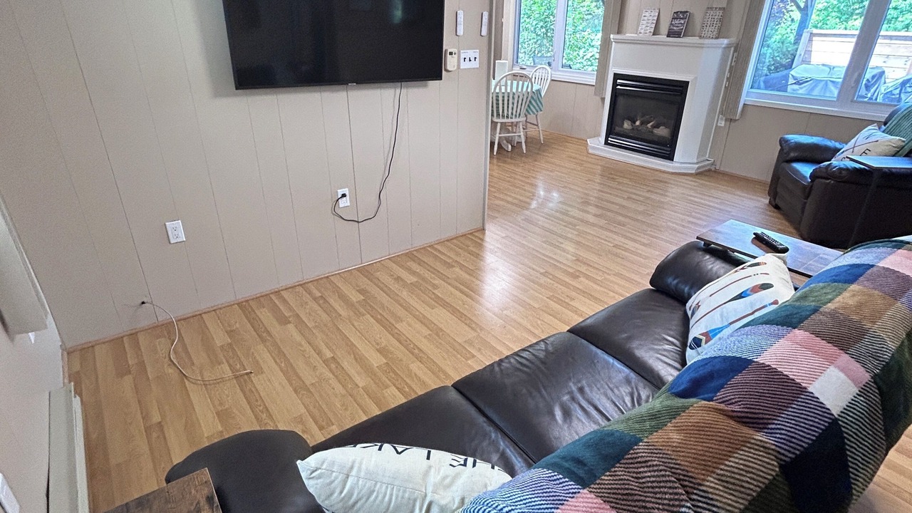 Photo of Livingroom in Chatham-Kent