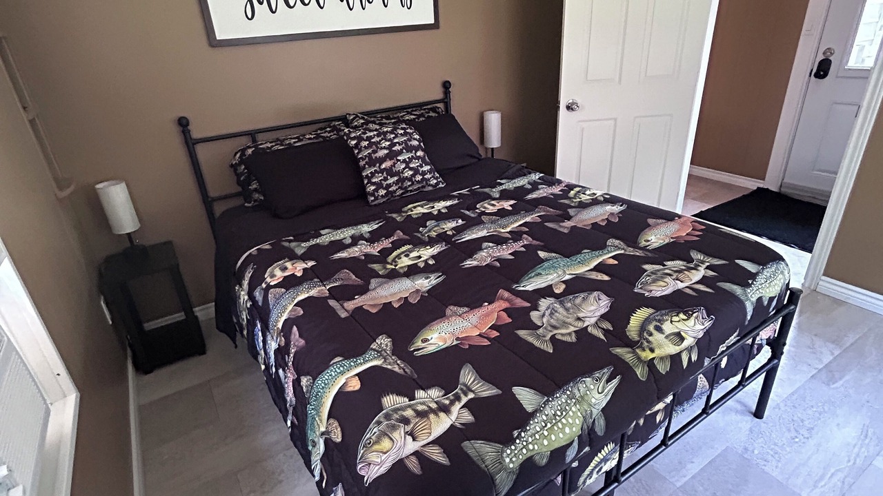 Photo of Bedroom in Chatham-Kent