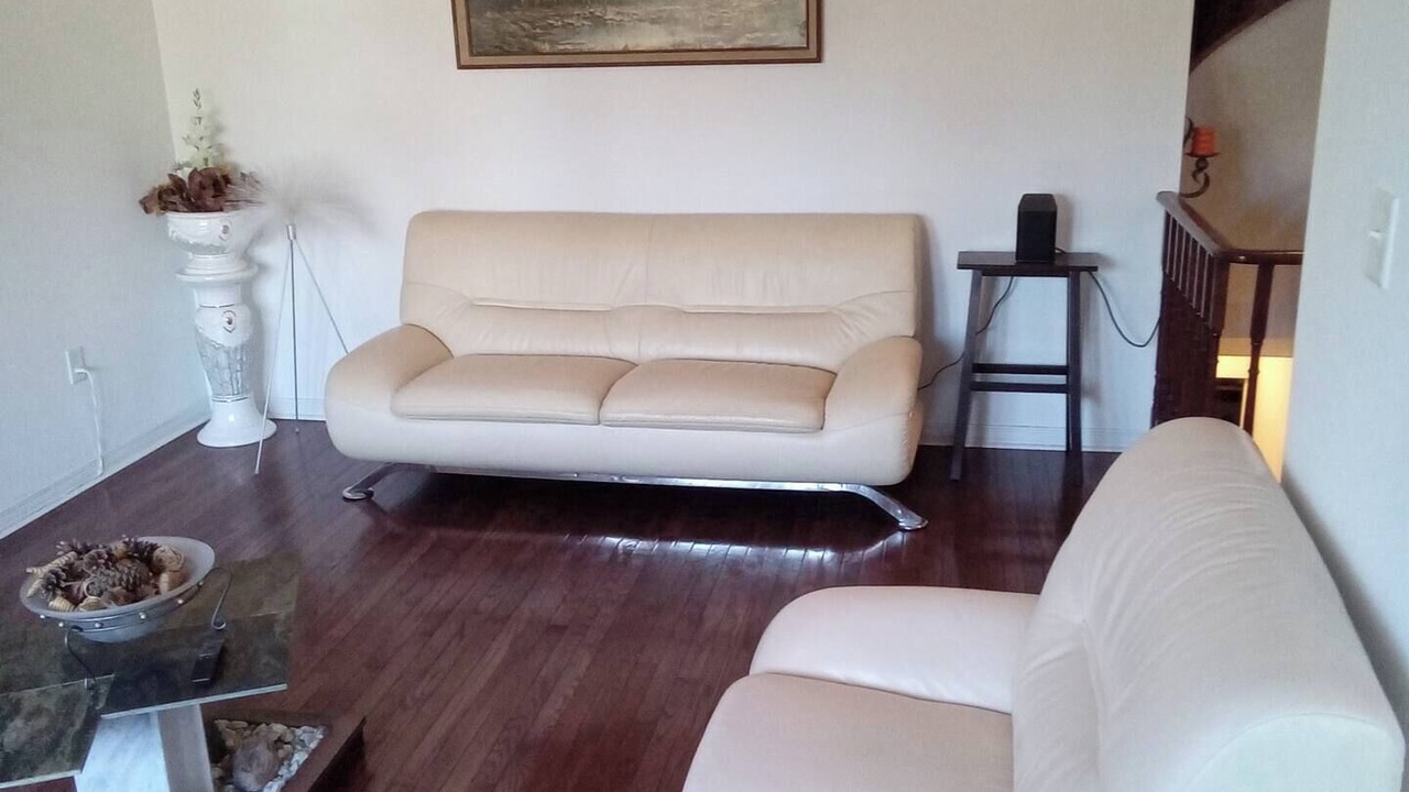 Photo of Livingroom in Barrie