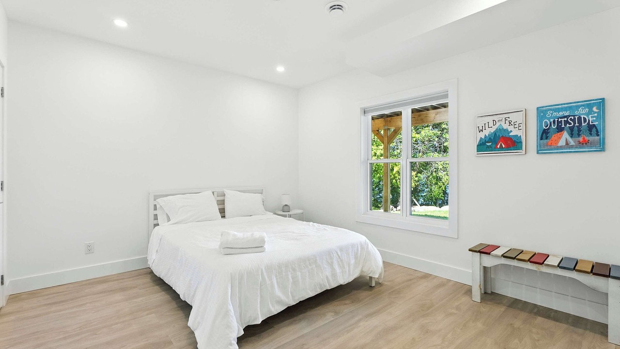 Photo of Bedroom in Perry