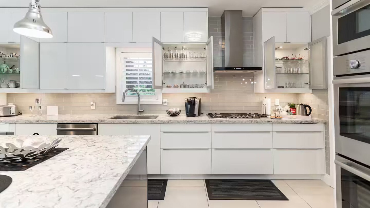 Photo of Kitchen in Hurontario