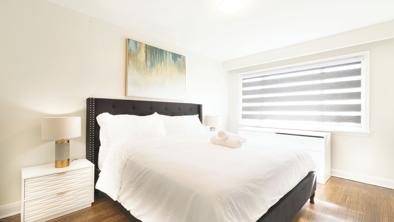 Photo of Bedroom in Thornhill