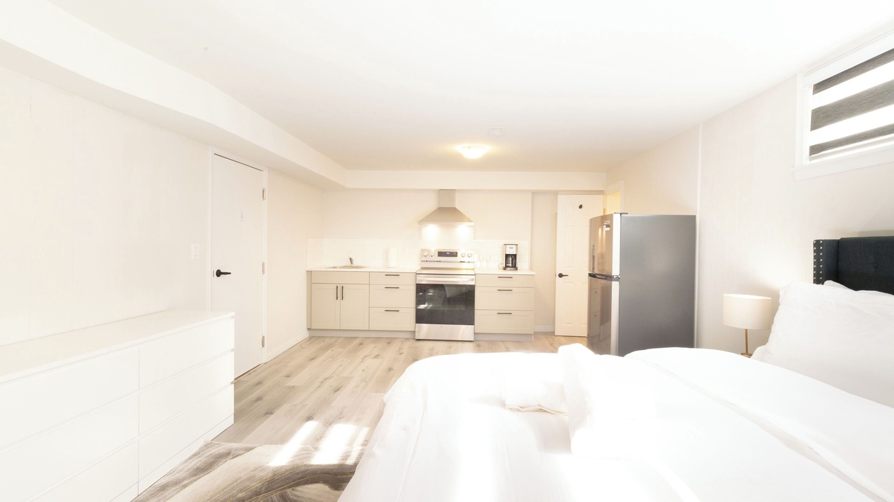 Photo of Bedroom in Thornhill