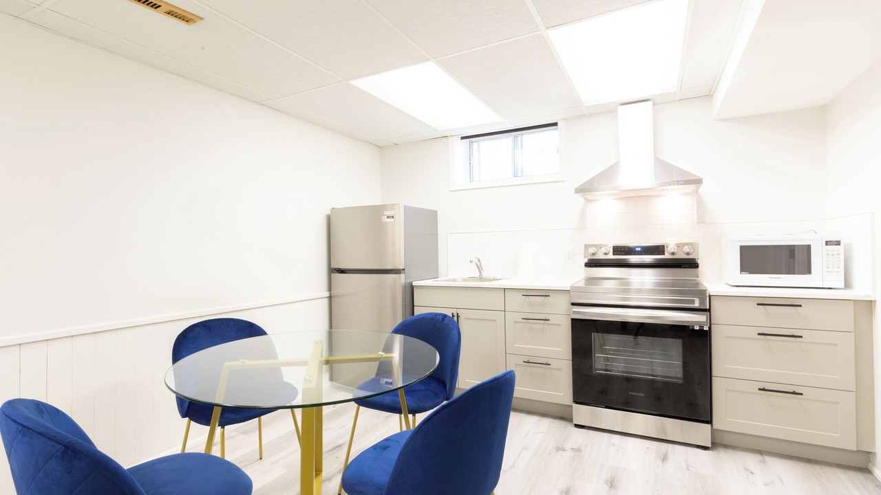 Photo of Kitchen in Thornhill