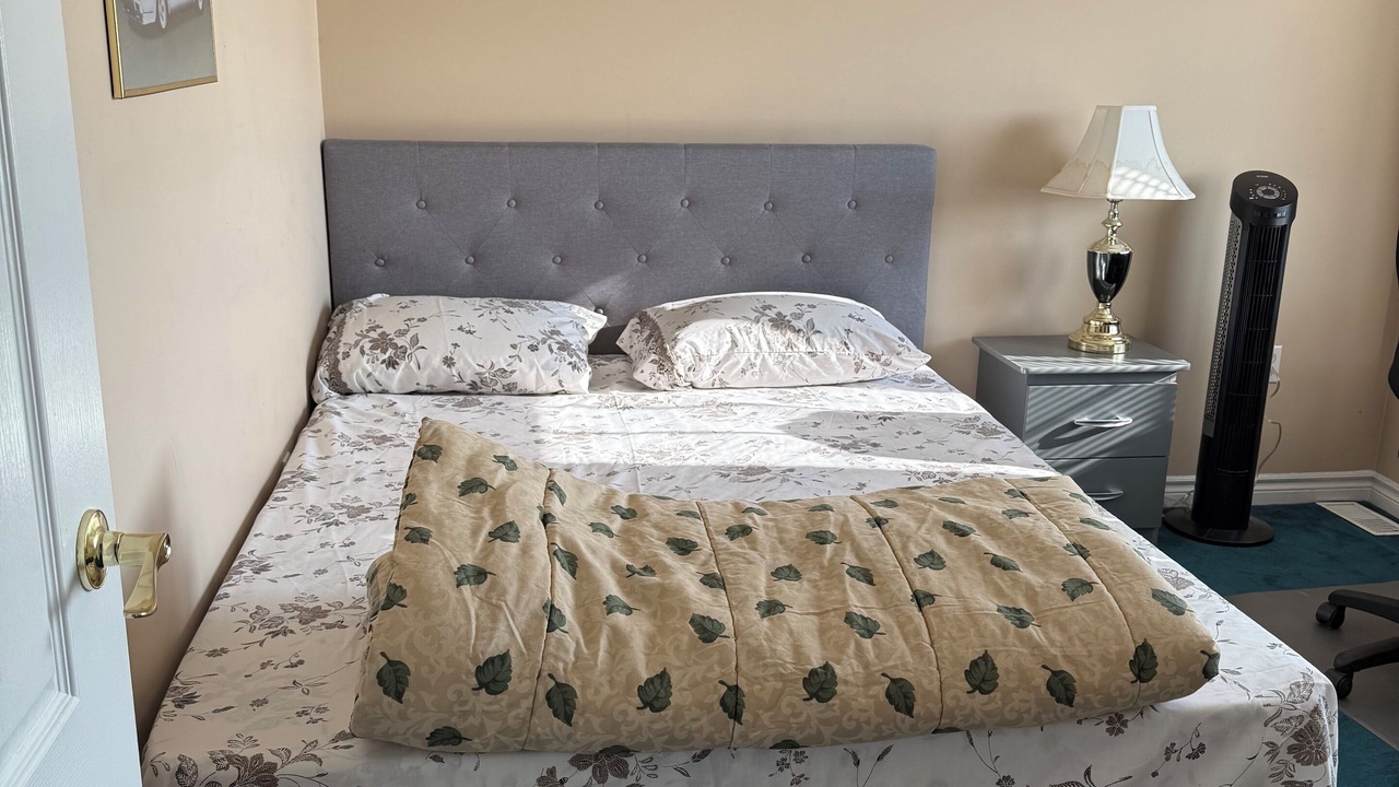 Photo of Bedroom in Brampton West