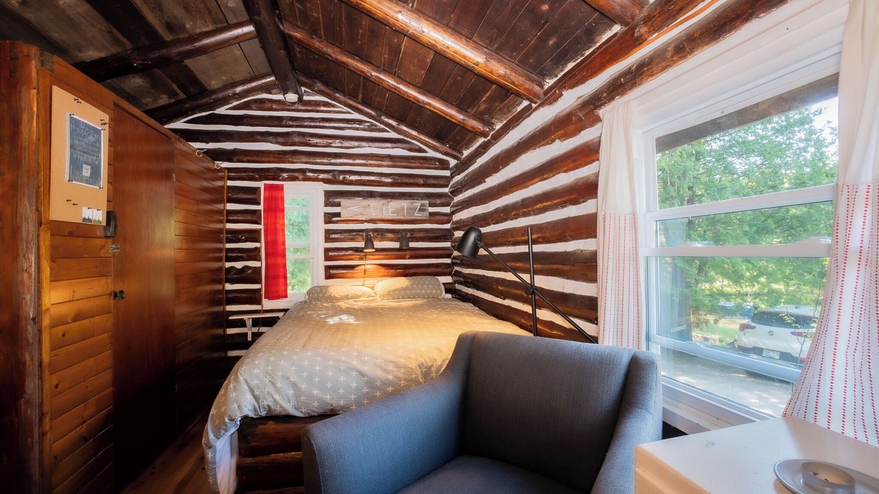 Photo of Bedroom in North Frontenac