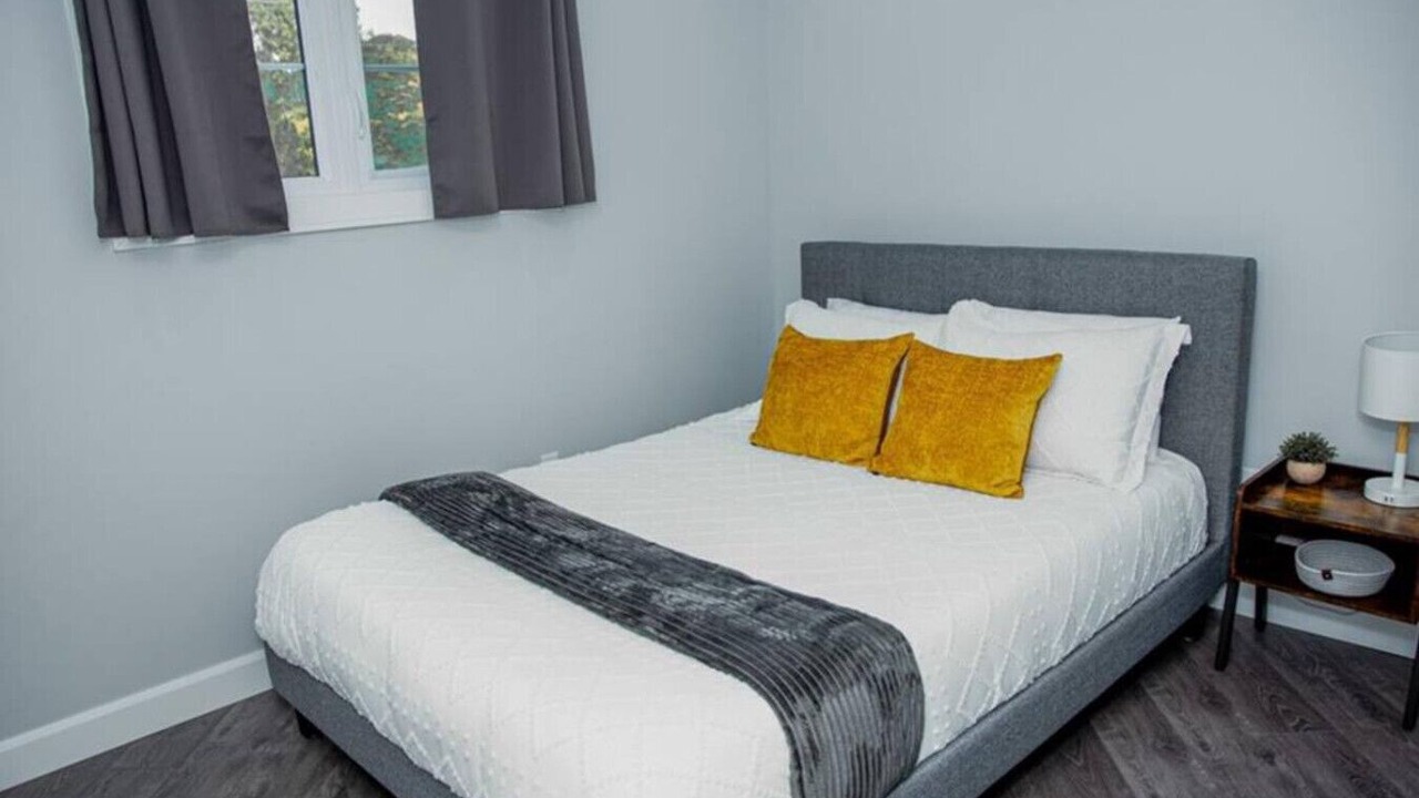 Photo of Bedroom in Grand Bend