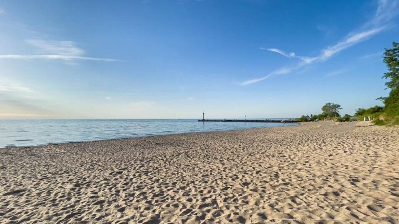 Photo of Others in Grand Bend