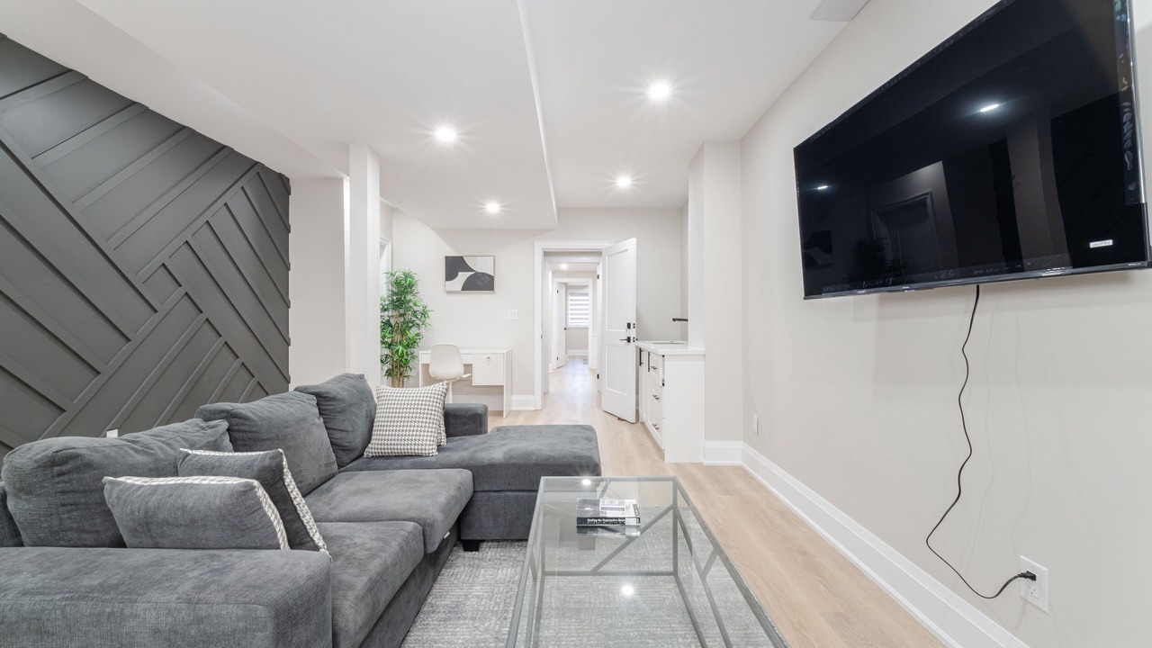 Photo of Livingroom in Caledon