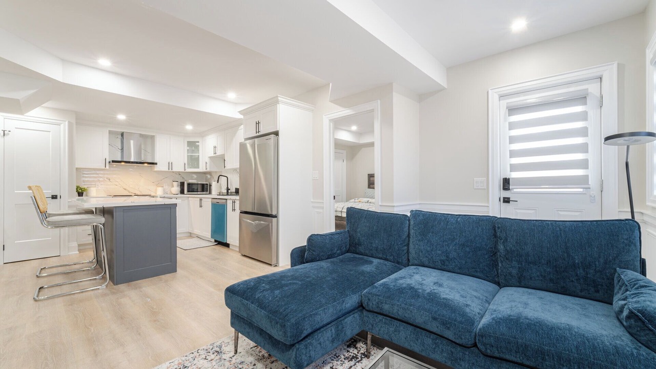 Photo of Livingroom in Caledon