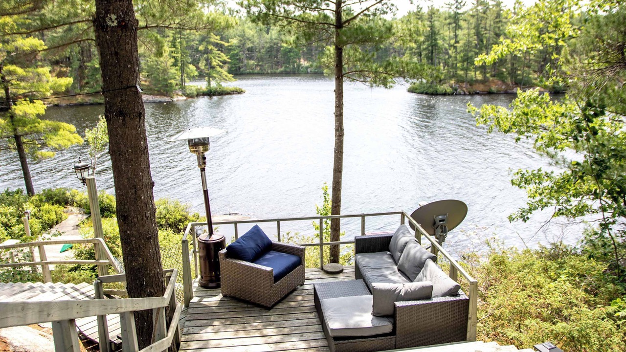 Photo of Patio Balcony in Gravenhurst