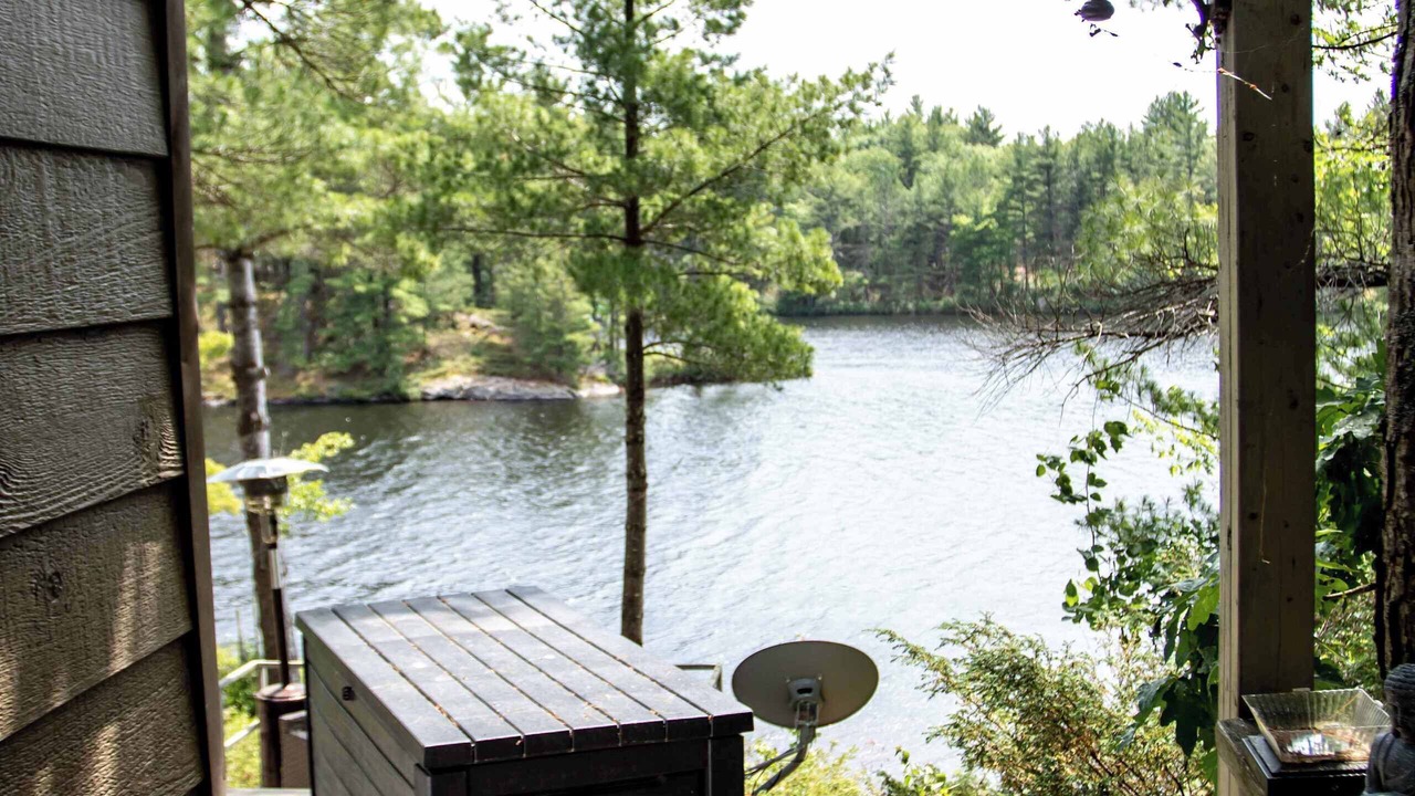 Photo of Patio Balcony in Gravenhurst