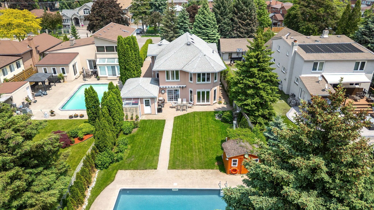 Photo of Outdoor in Rathwood