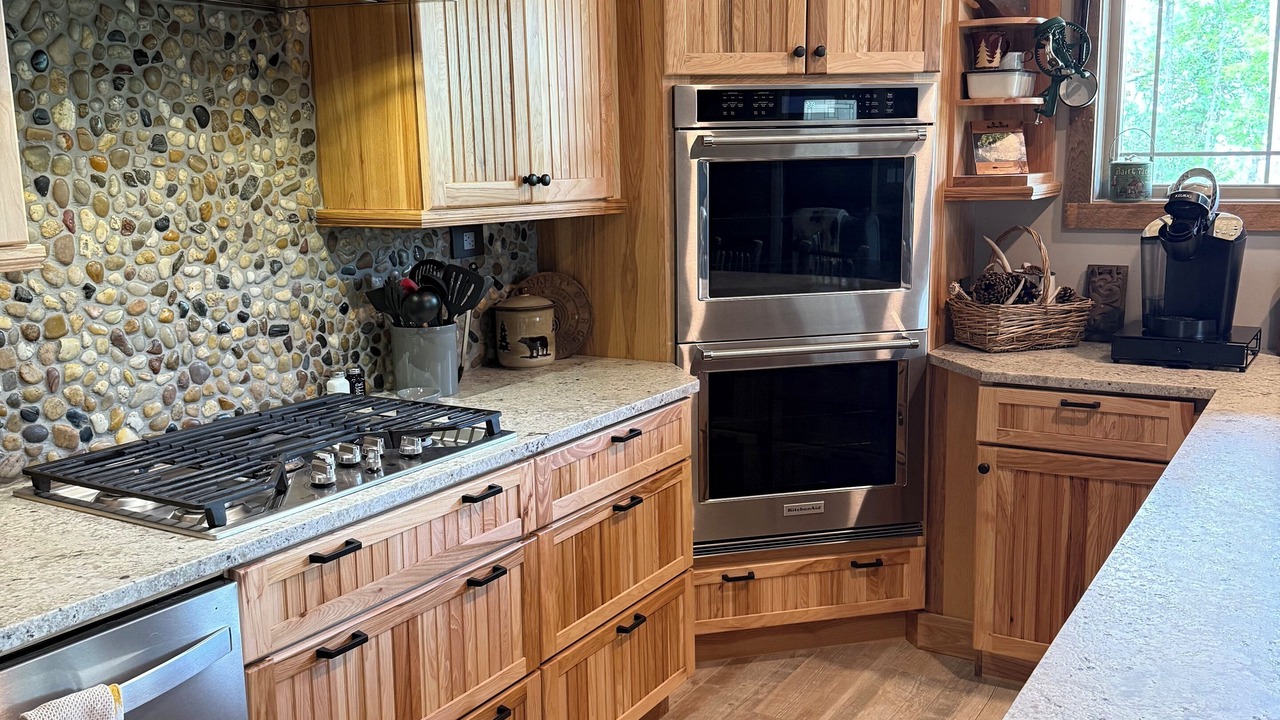 Photo of Kitchen in Crane Lake