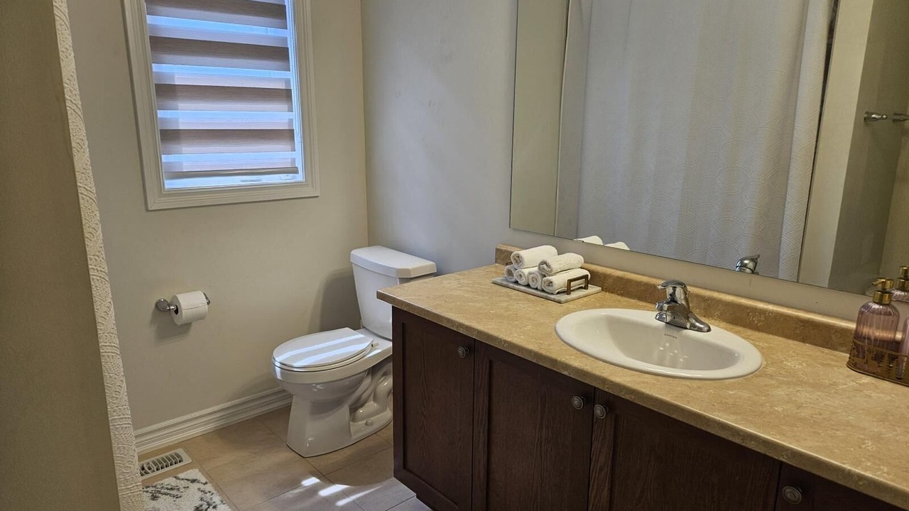 Photo of Bathroom in Gravenhurst