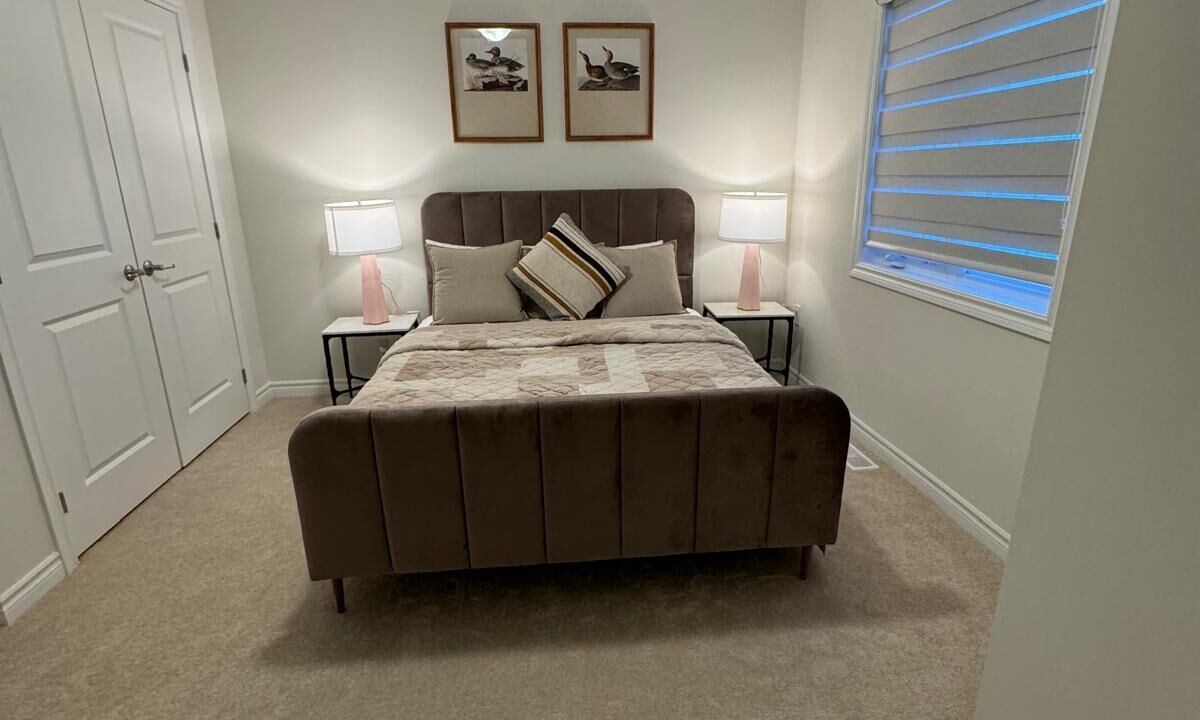 Photo of Bedroom in Gravenhurst