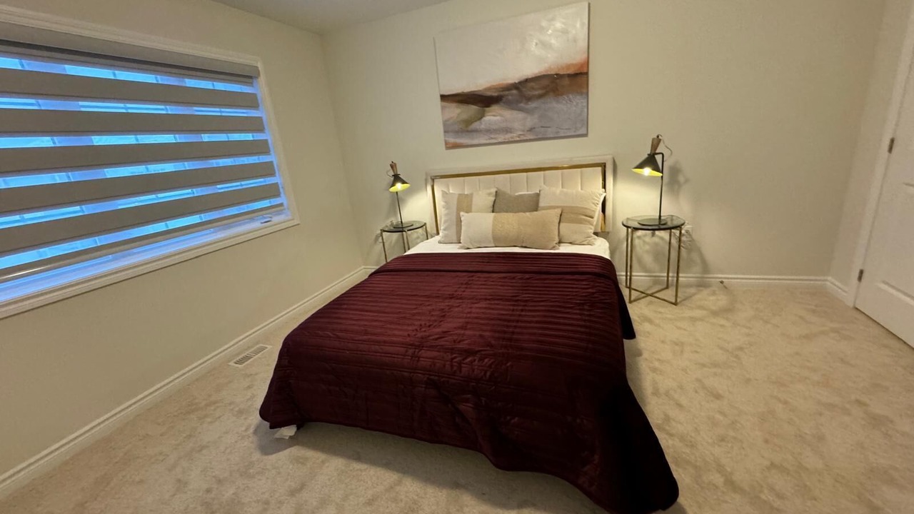 Photo of Bedroom in Gravenhurst