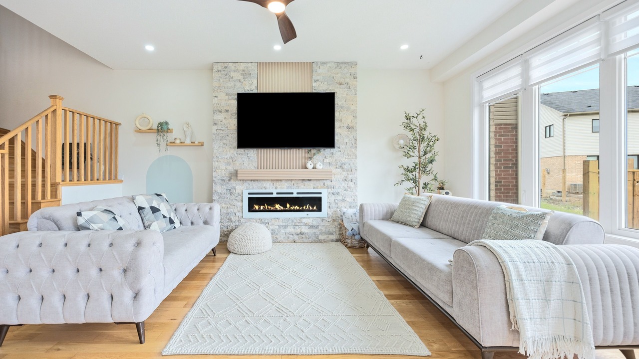 Photo of Livingroom in Hamilton