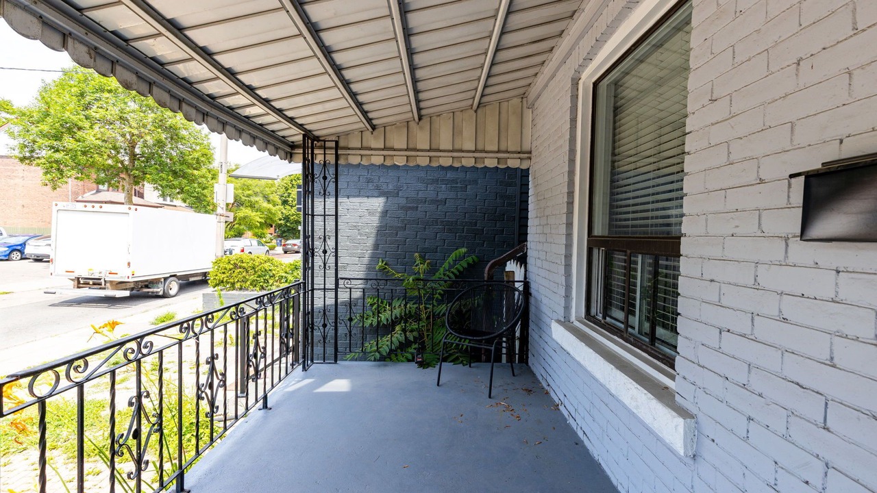 Photo of Patio Balcony in Riverdale