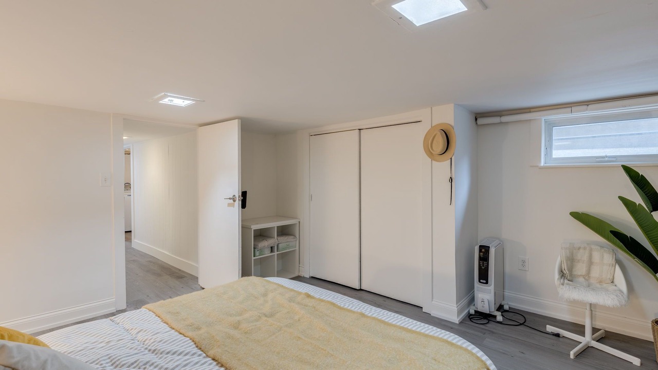 Photo of Bedroom in Riverdale