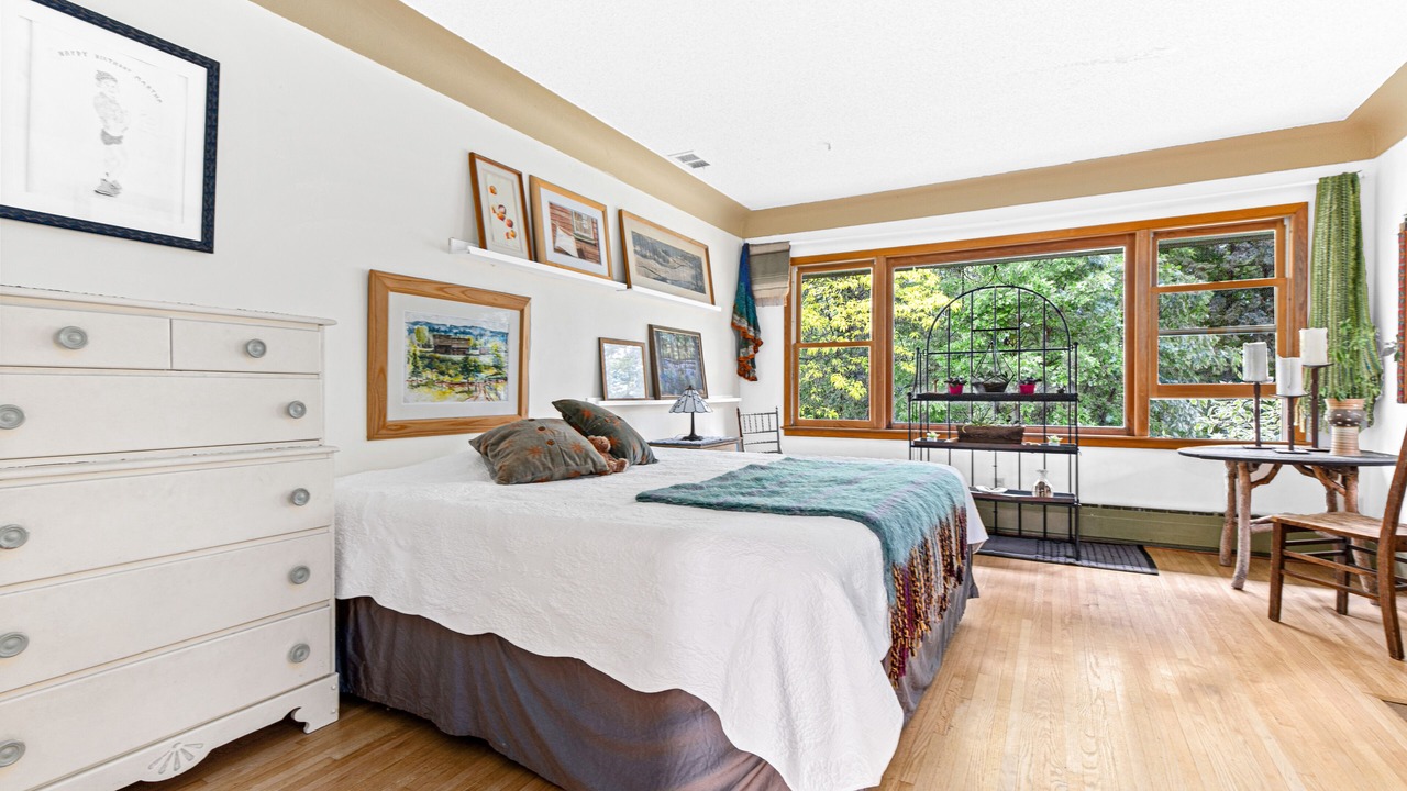 Photo of Bedroom in Plymouth