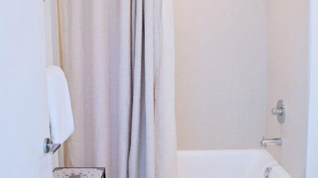 Photo of Bathroom in St. Lawrence