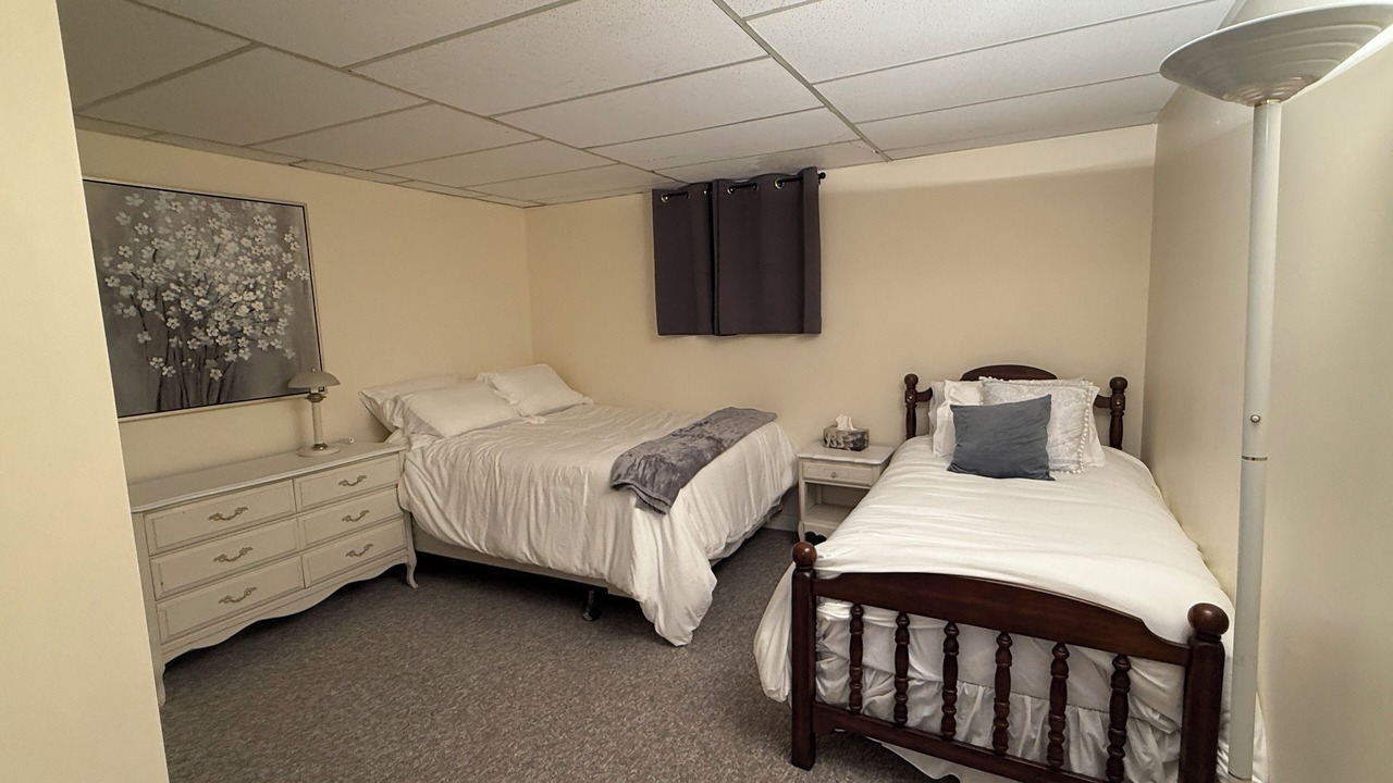 Photo of Bedroom in Elizabethtown-Kitley