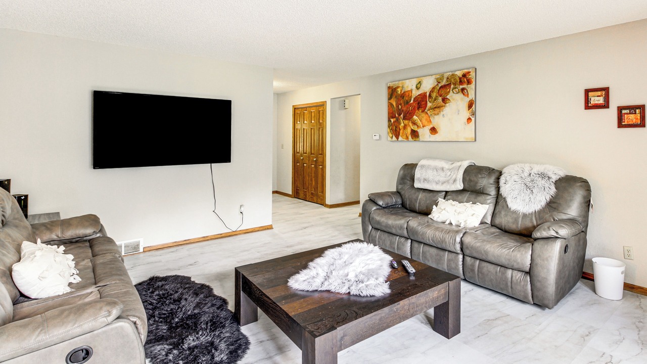 Photo of Livingroom in Onamia