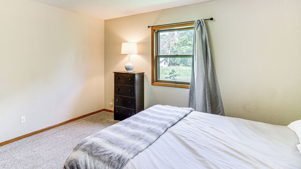 Photo of Bedroom in Onamia