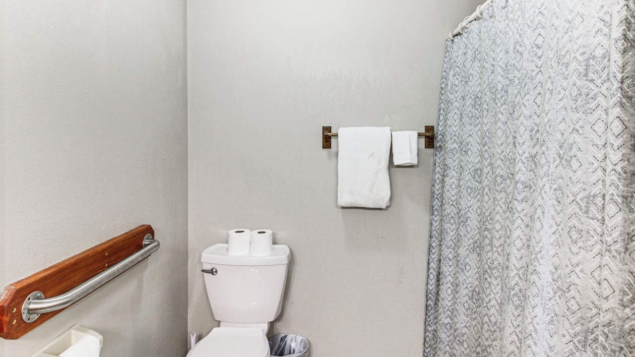 Photo of Bathroom in Onamia