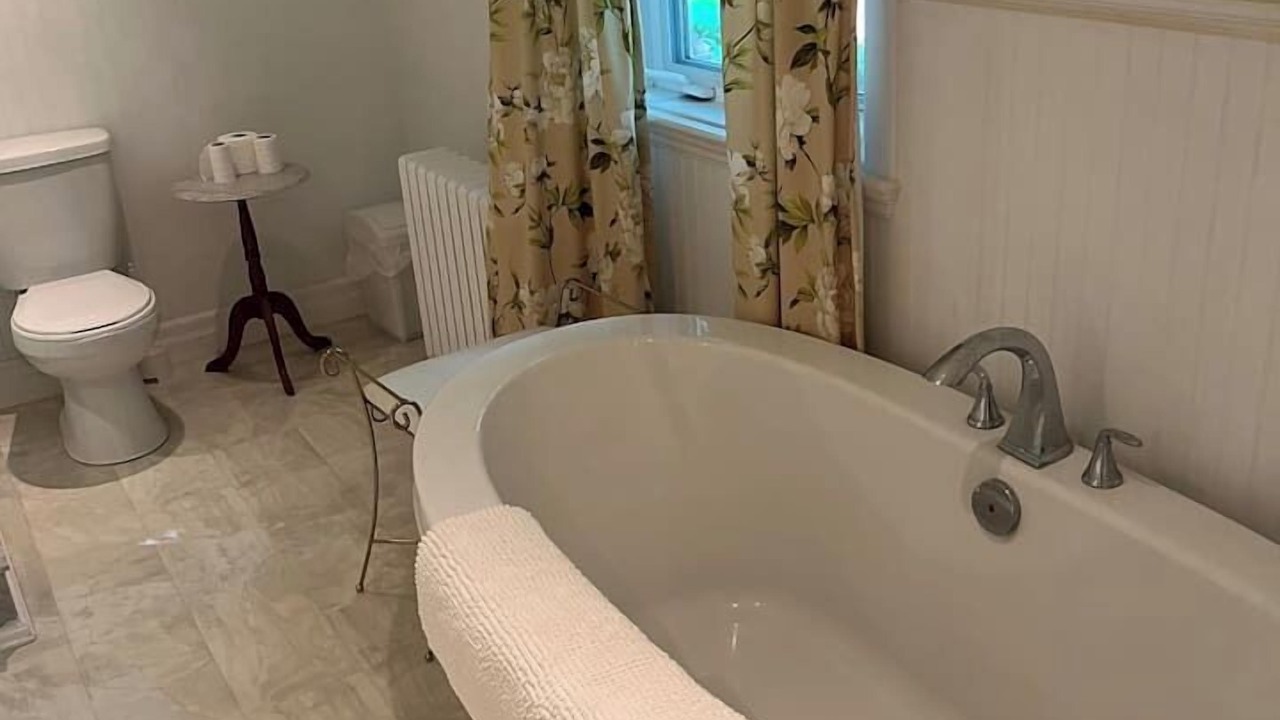 Photo of Bathroom in Grafton