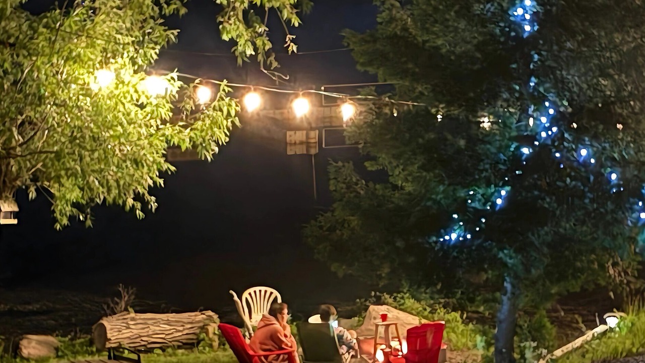 Photo of Outdoor in Harwood