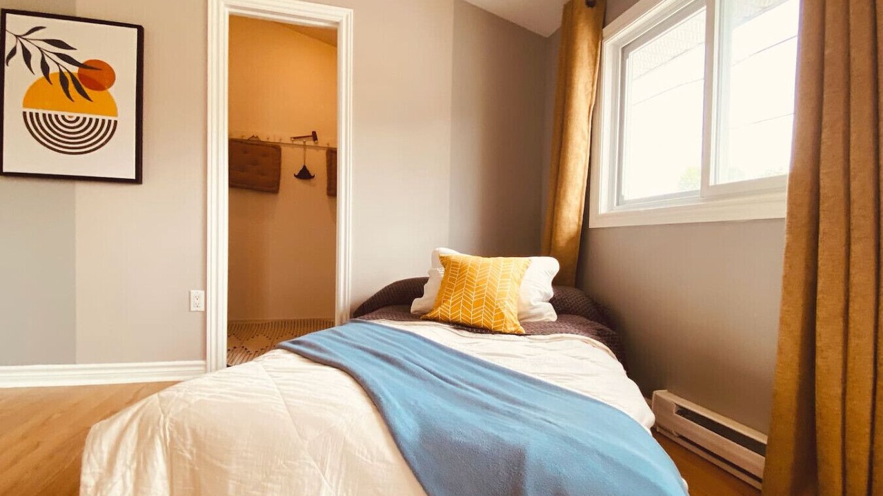 Photo of Bedroom in Inner Harbour