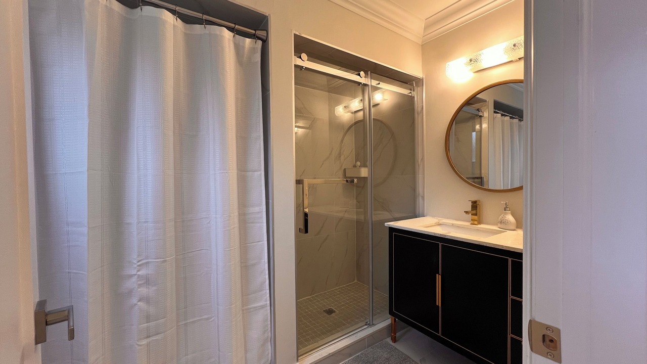 Photo of Bathroom in Richmond Hill