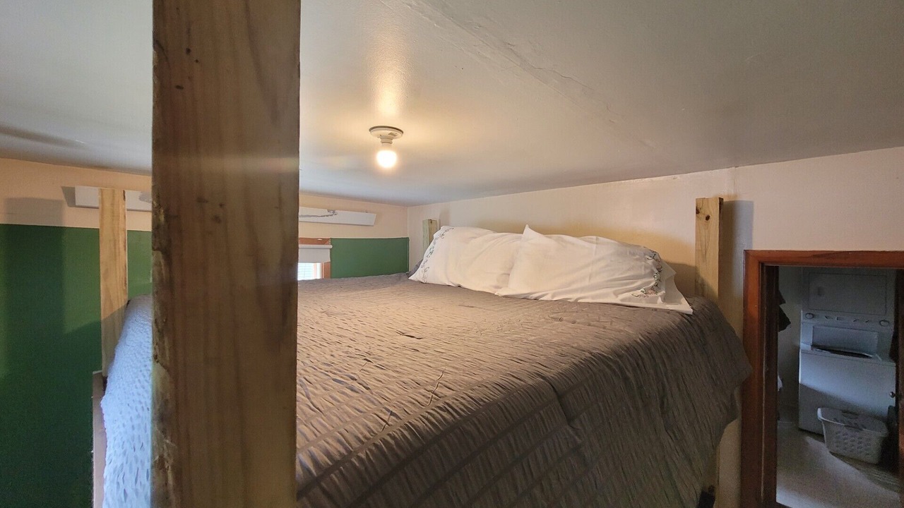 Photo of Bedroom in Benson