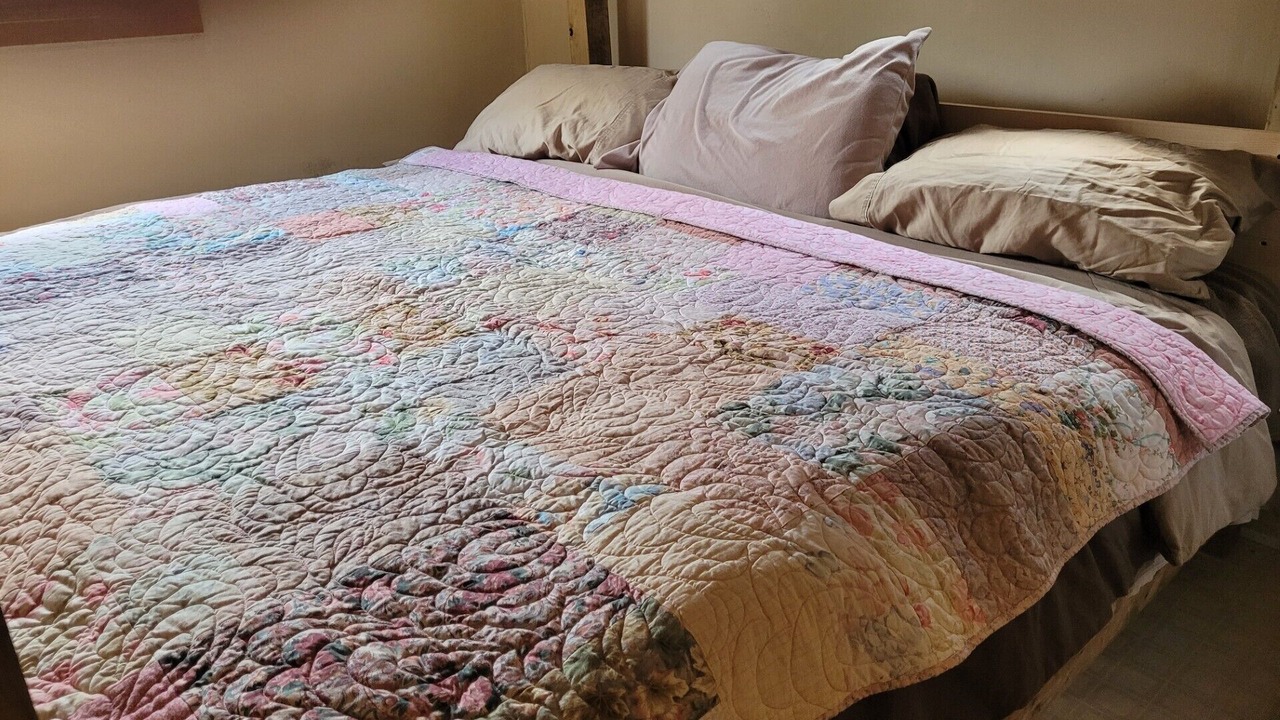 Photo of Bedroom in Benson