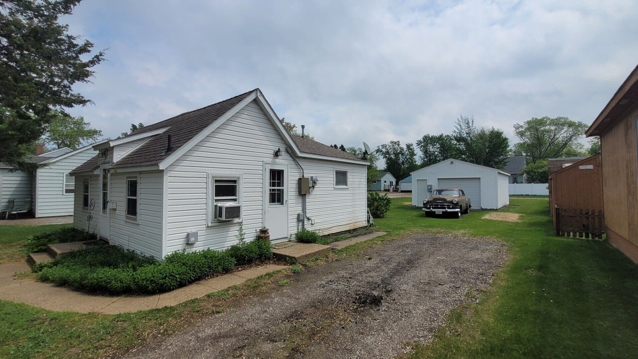 Photo of Outdoor in Benson