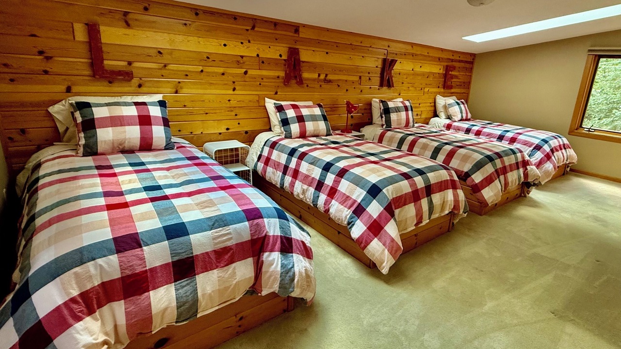 Photo of Bedroom in Crosslake