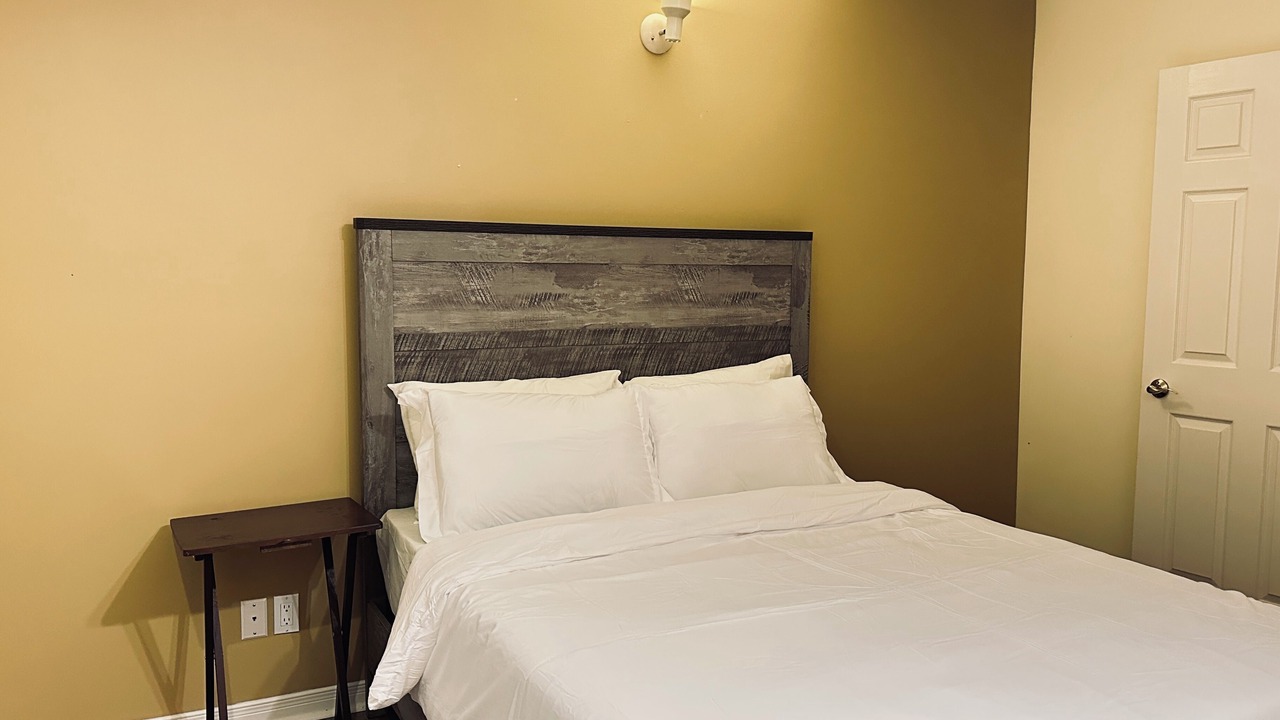 Photo of Bedroom in Lagoon City