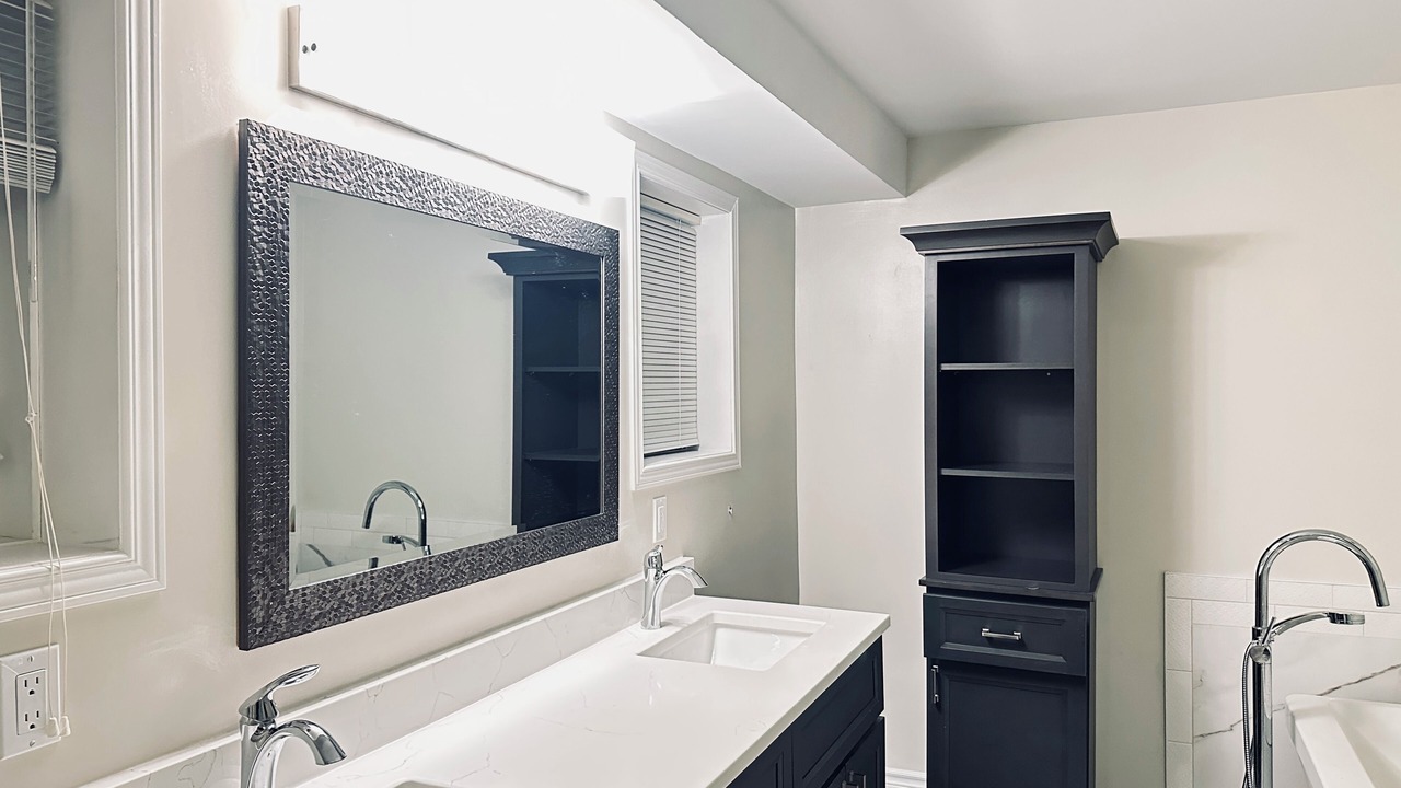 Photo of Bathroom in Lagoon City