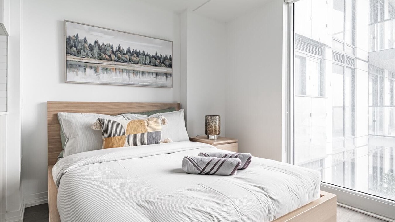 Photo of Bedroom in Garden District