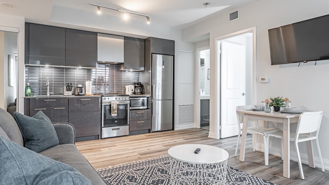 Photo of Livingroom in Garden District